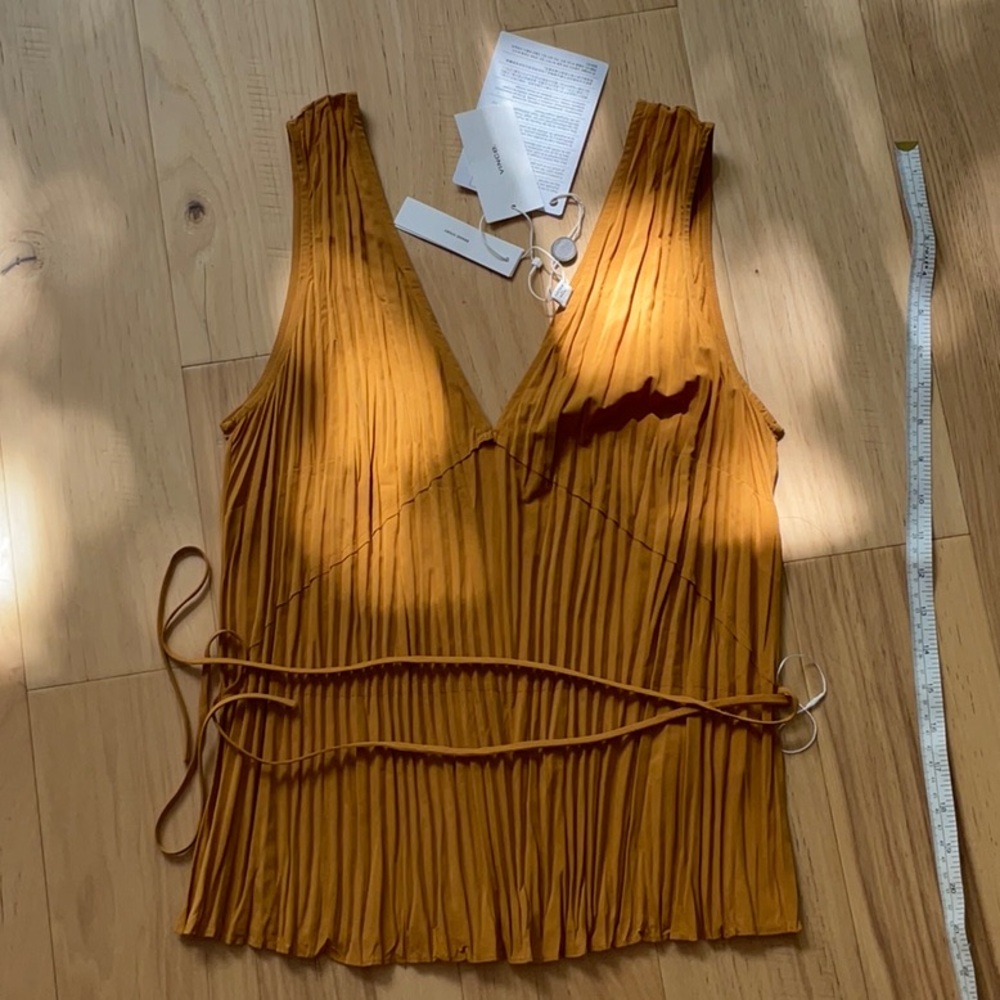 NWT Vince Gold Pleated Tie Front Tank Top